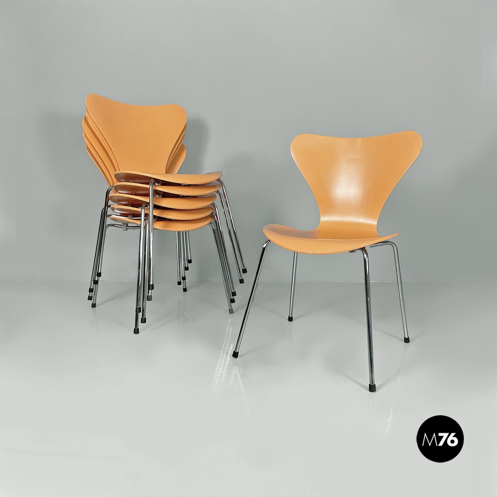 Sedie serie 7 di Arne Jacobsen per Fritz Hansen, 1999