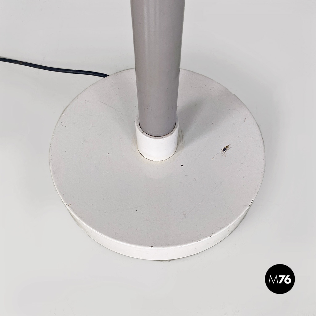 Lampada da terra di Ettore Sottsass per Bieffeplast, 1980 ca.