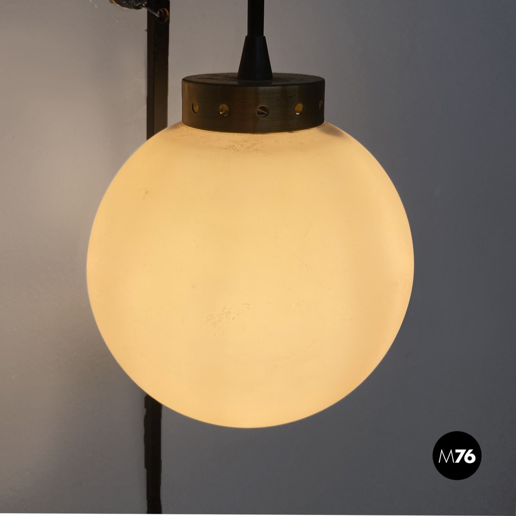 Applique in vetro opalino e metallo nero, 1950 ca.