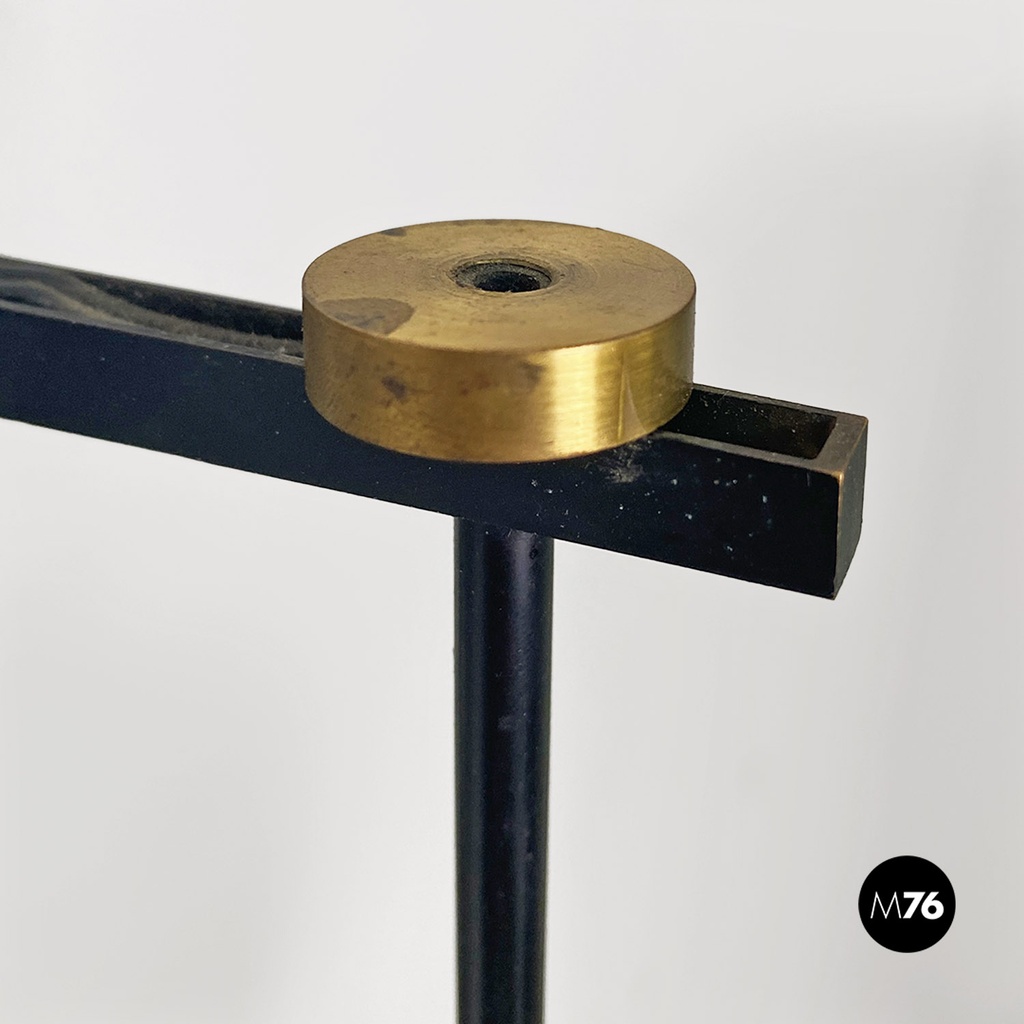 Applique in vetro opalino e metallo nero, 1950 ca.