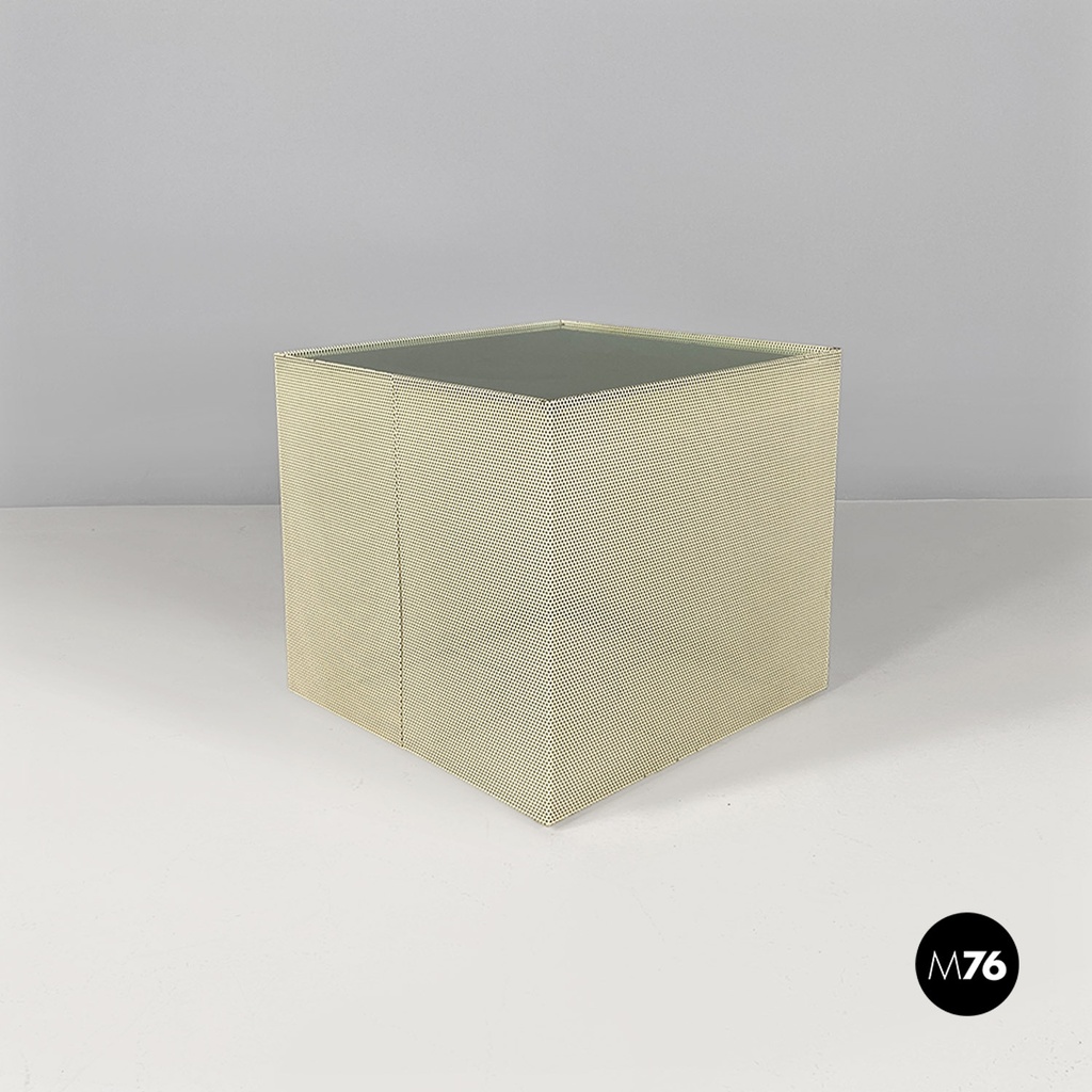 Tavolo da caffè in metallomicro forato, 1980 ca.