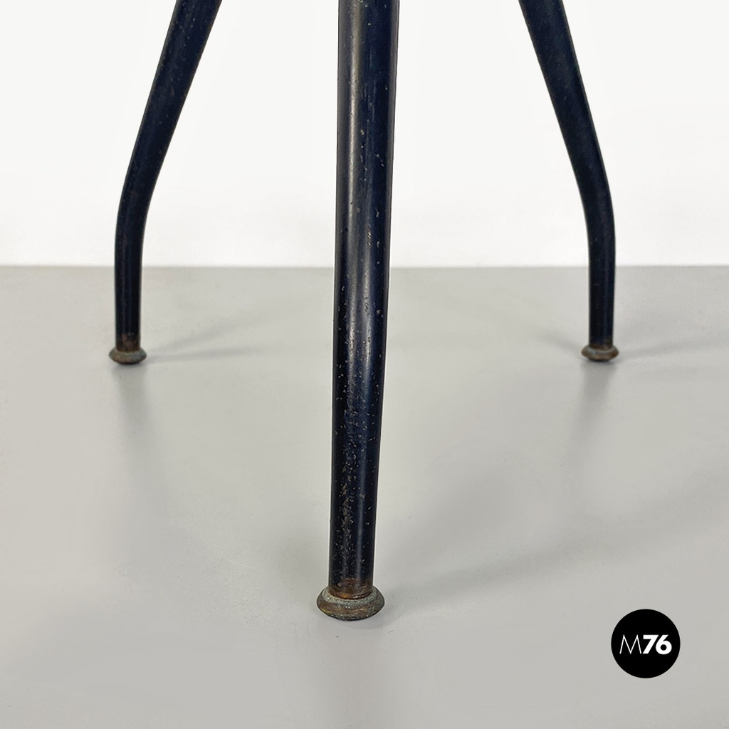 Set di due sgabelli in finta pelle, 1960 ca.