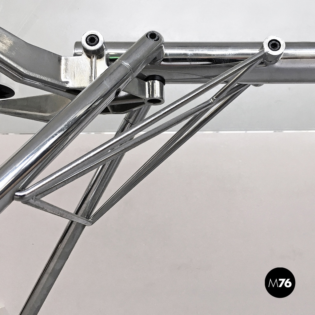 Tavolo Nomos di Norman Foster per Tecno, 1970 ca.