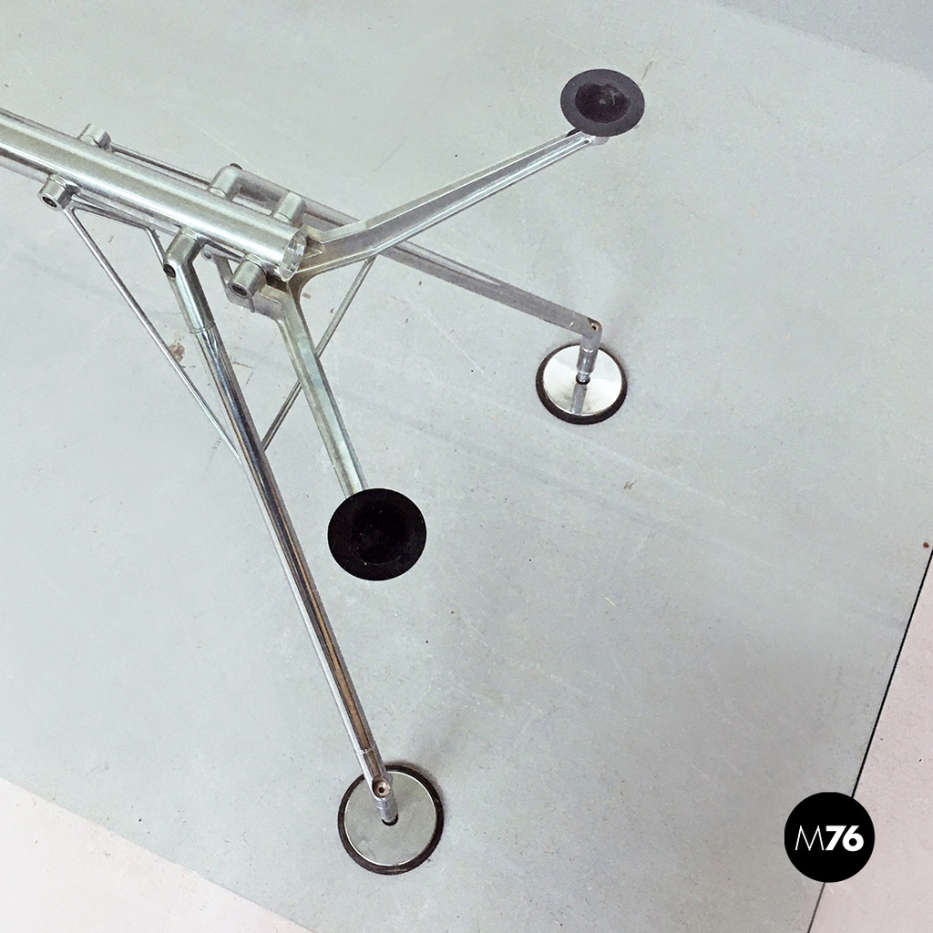 Tavolo Nomos di Norman Foster per Tecno, 1970 ca.