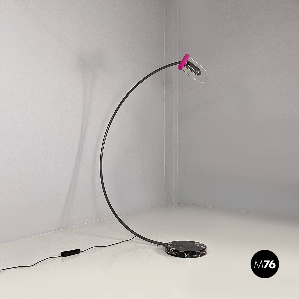 Lampada da terra ad arco, 1980 ca.