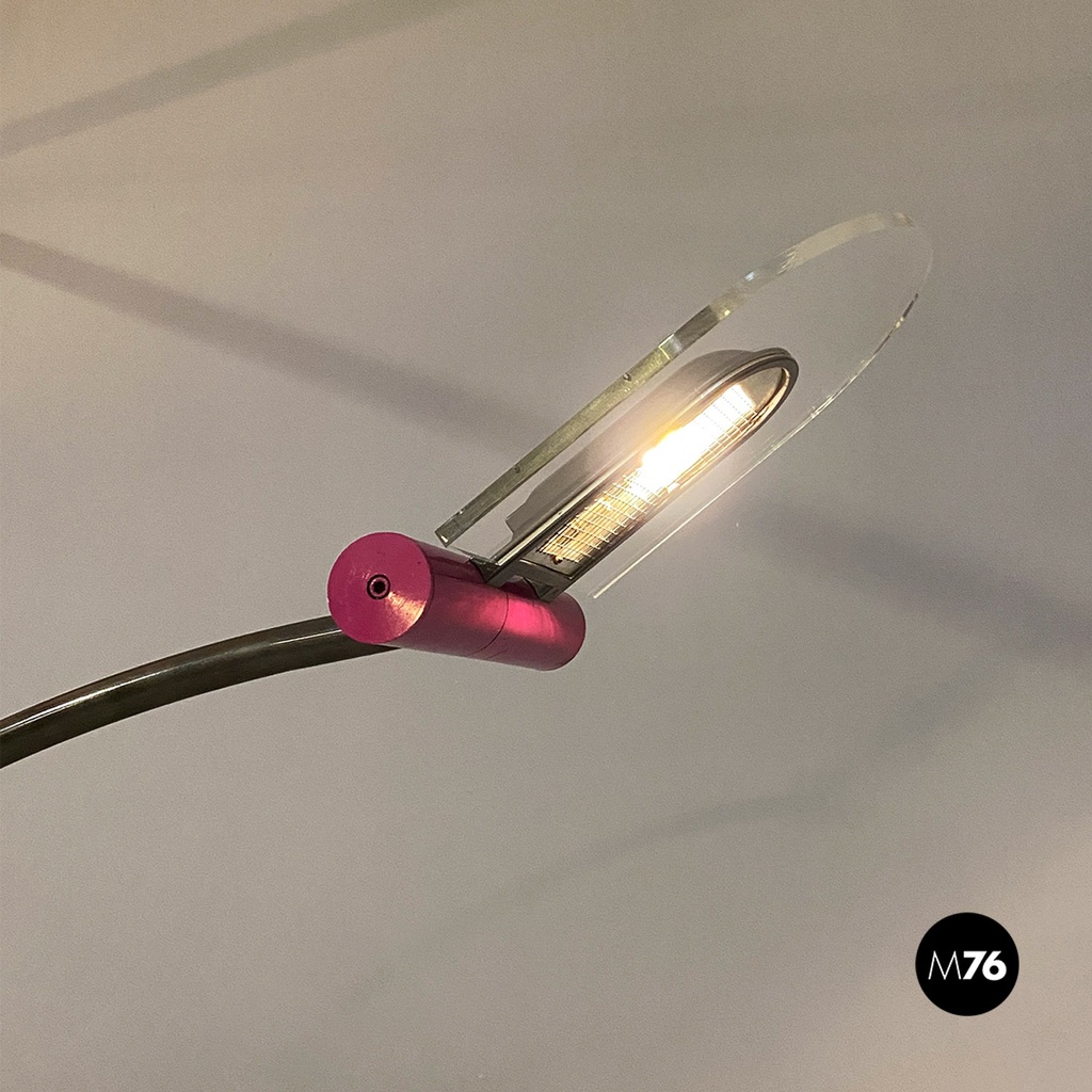 Lampada da terra ad arco, 1980 ca.