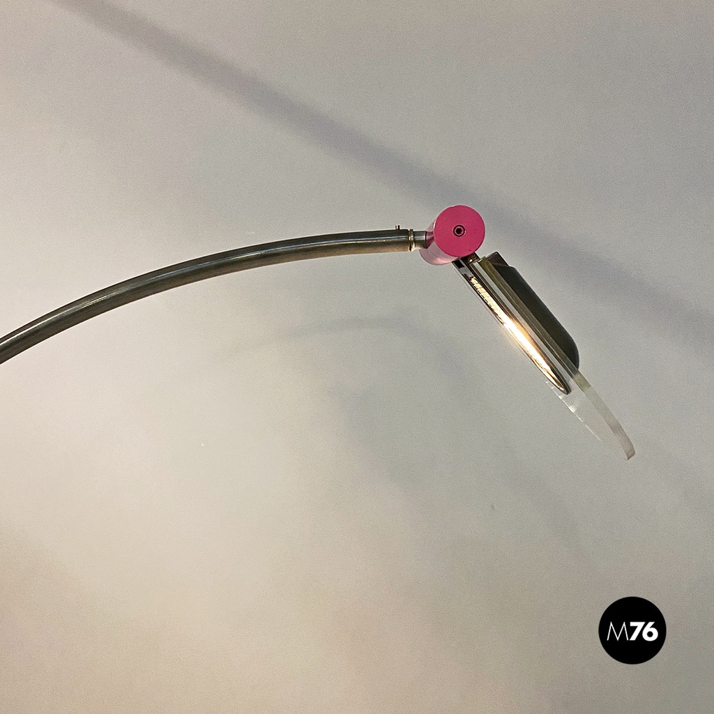 Lampada da terra ad arco, 1980 ca.