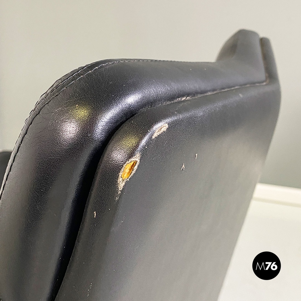 Poltrone da ufficio in acciaio e pelle nera, 1970 ca.