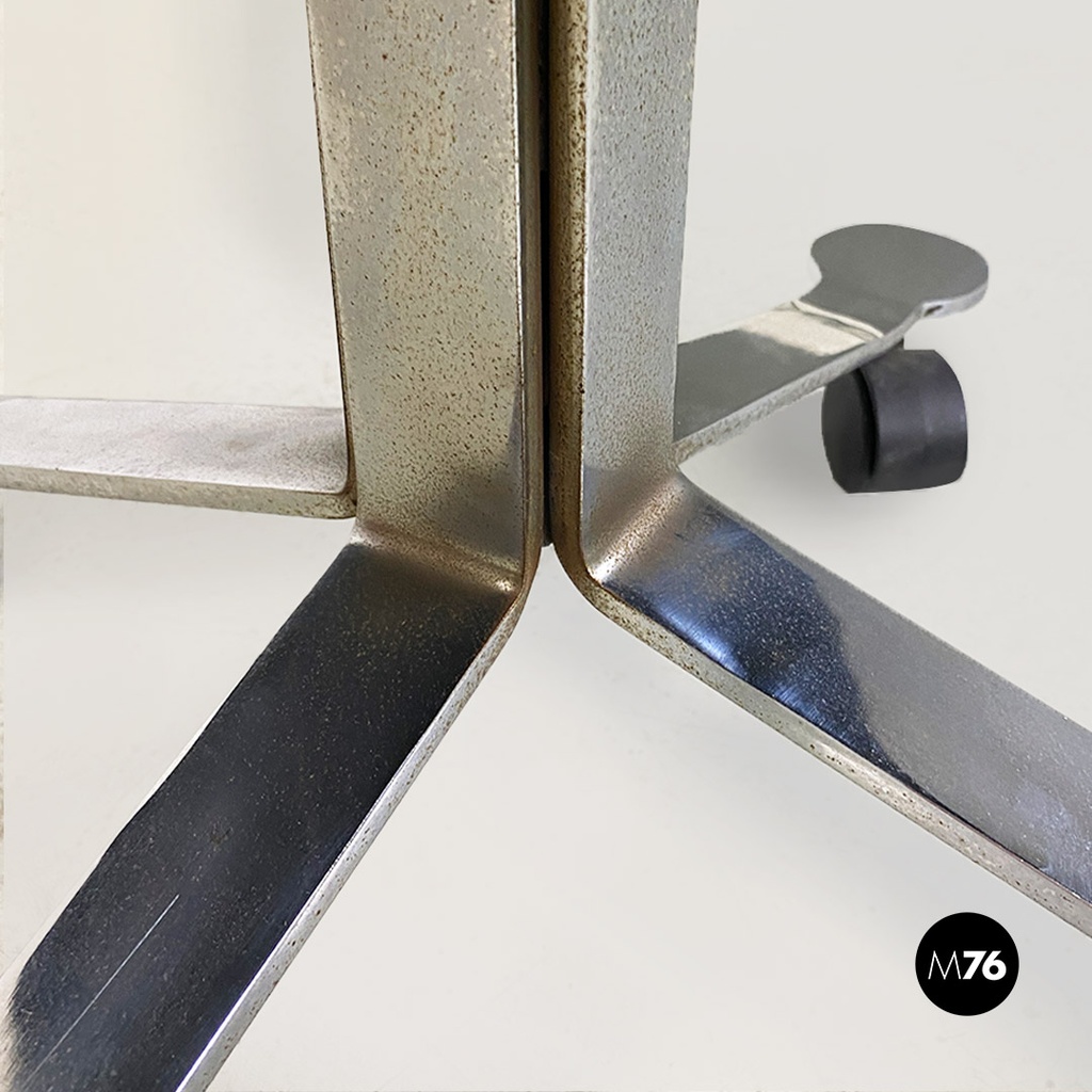 Poltrone da ufficio in acciaio e pelle nera, 1970 ca.