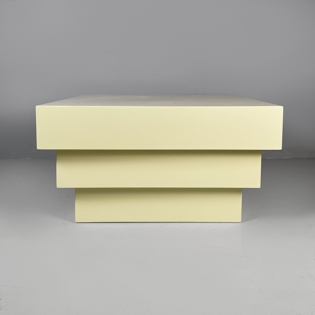 Piedistallo in legno, 1980 ca.