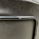 Sedia con braccioli in finta pelle nera, 1960 ca. 