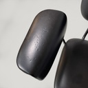 Sedia con braccioli in finta pelle nera, 1960 ca. 