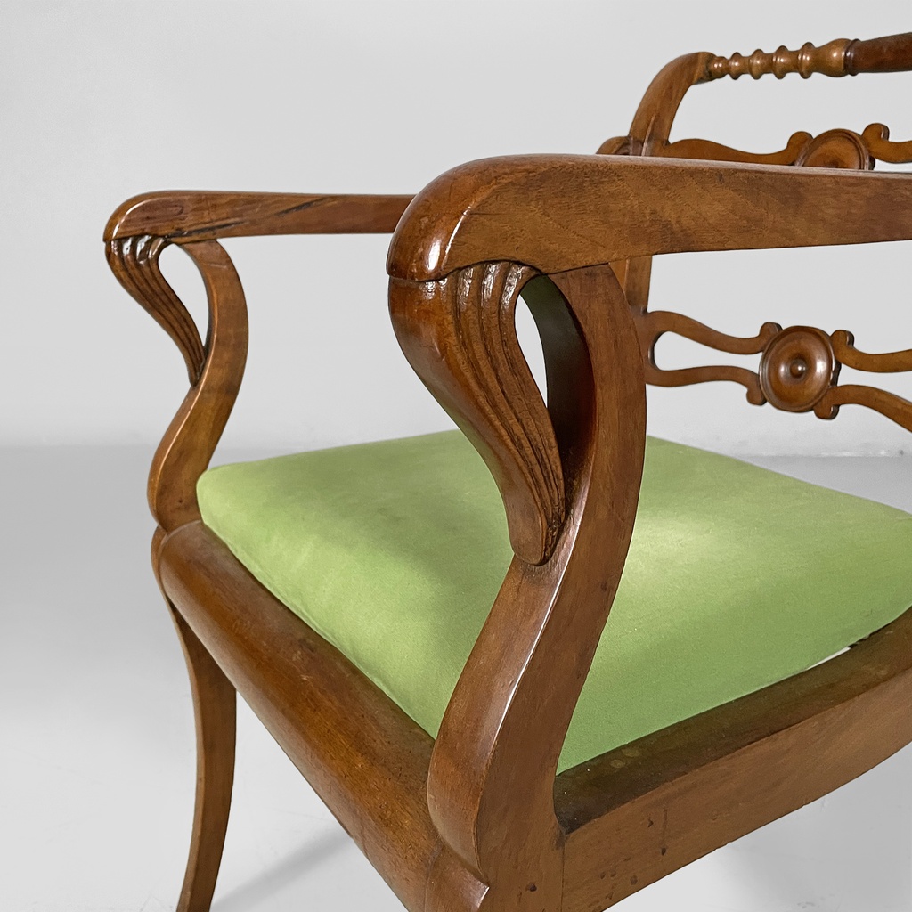 Poltrone in tessuto verde e legno, 1930 ca.