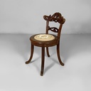 Sedia in legno e tessuto ricamato, 1930 ca.