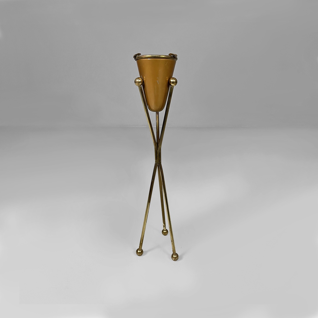 Posacenere da terra in ottone, 1950 ca.