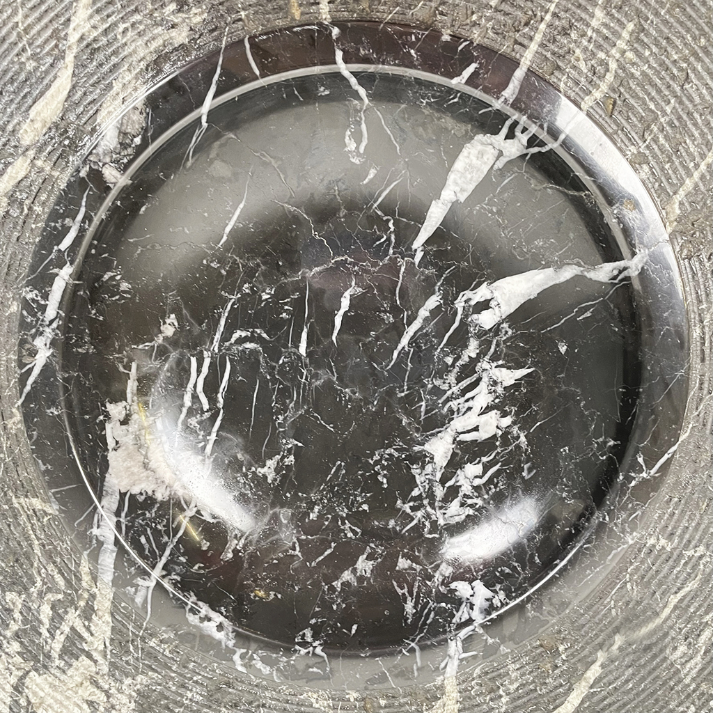 Centrotavola in marmo nero, 1970 ca.