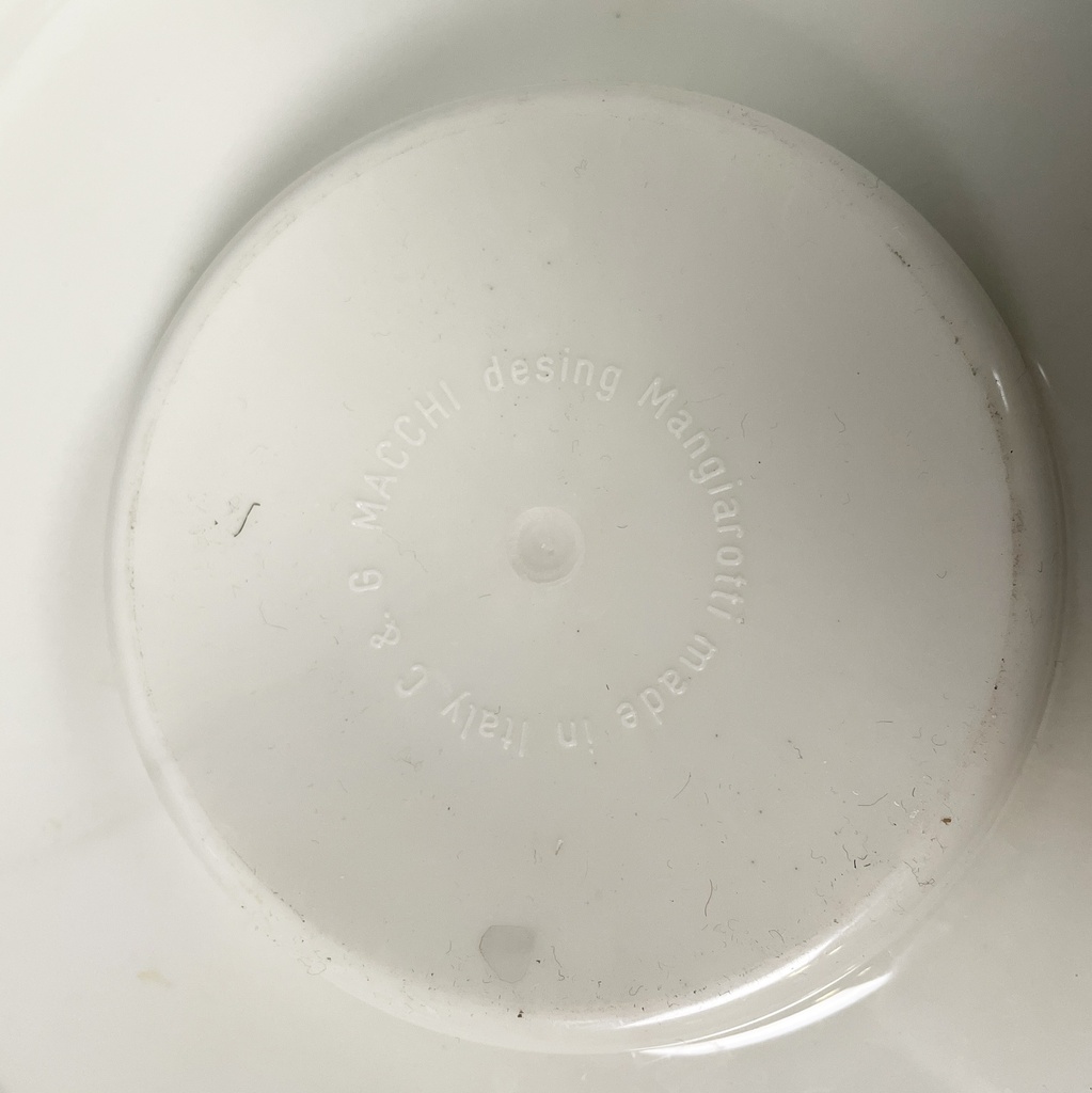 Ciotole e piatti da tavola di Angelo Mangiarotti, 1970 ca.