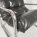 Poltrone in metallo e similpelle nera, 1970 ca.