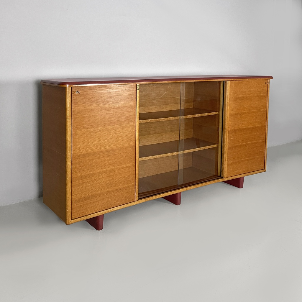 Sideboard in legno, vetro e pelle rossa, 1960 ca.