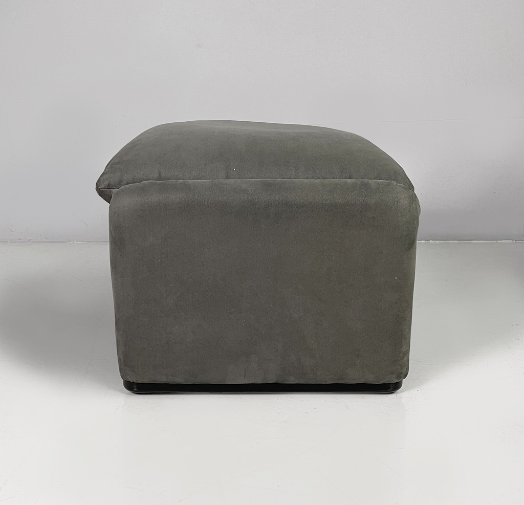 Pouf Maralunga di Vico Magistretti per Cassina, 1970 ca.