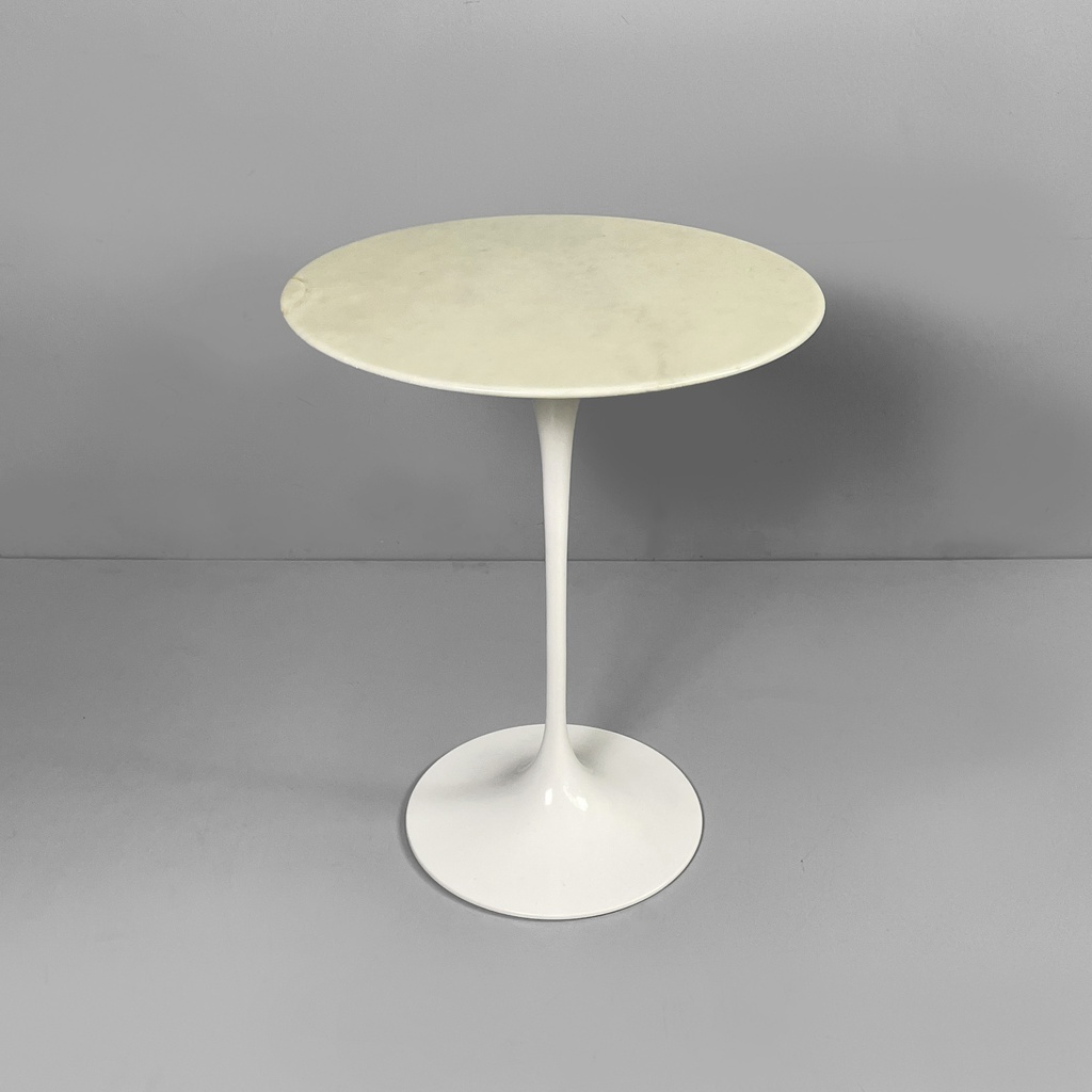 Tavolo da caffè Tulip di Eero Saarinen per Knoll, 2018