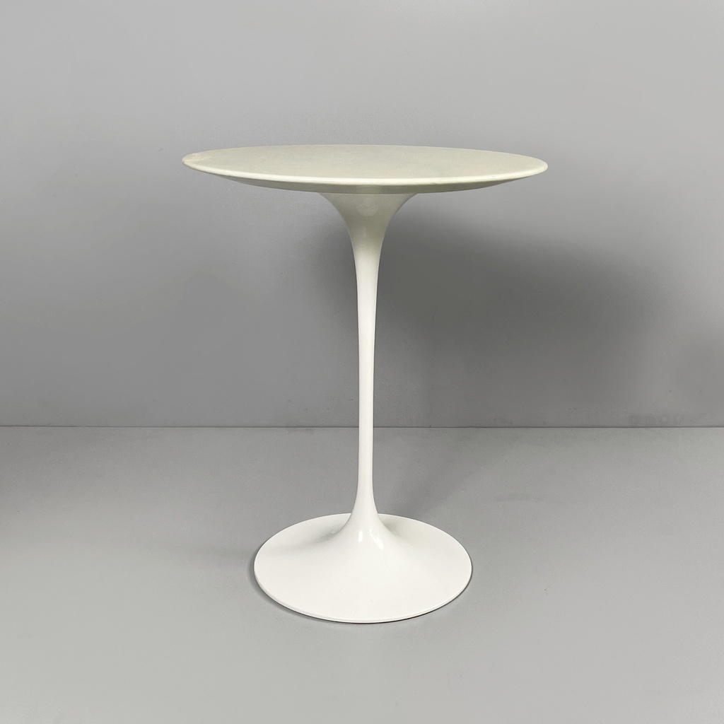 Tavolo da caffè Tulip di Eero Saarinen per Knoll, 2018