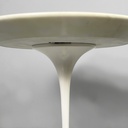 Tavolo da caffè Tulip di Eero Saarinen per Knoll, 2018