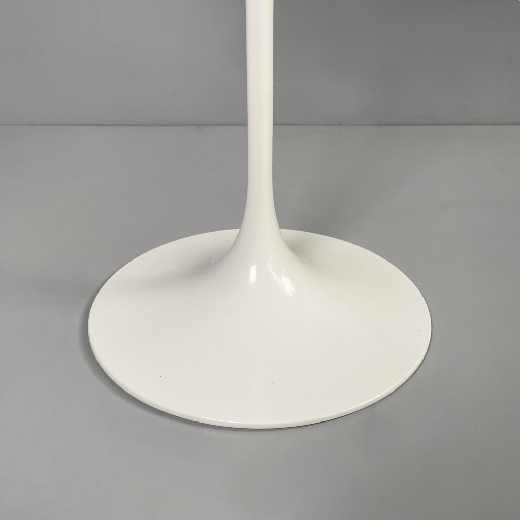 Tavolo da caffè Tulip di Eero Saarinen per Knoll, 2018