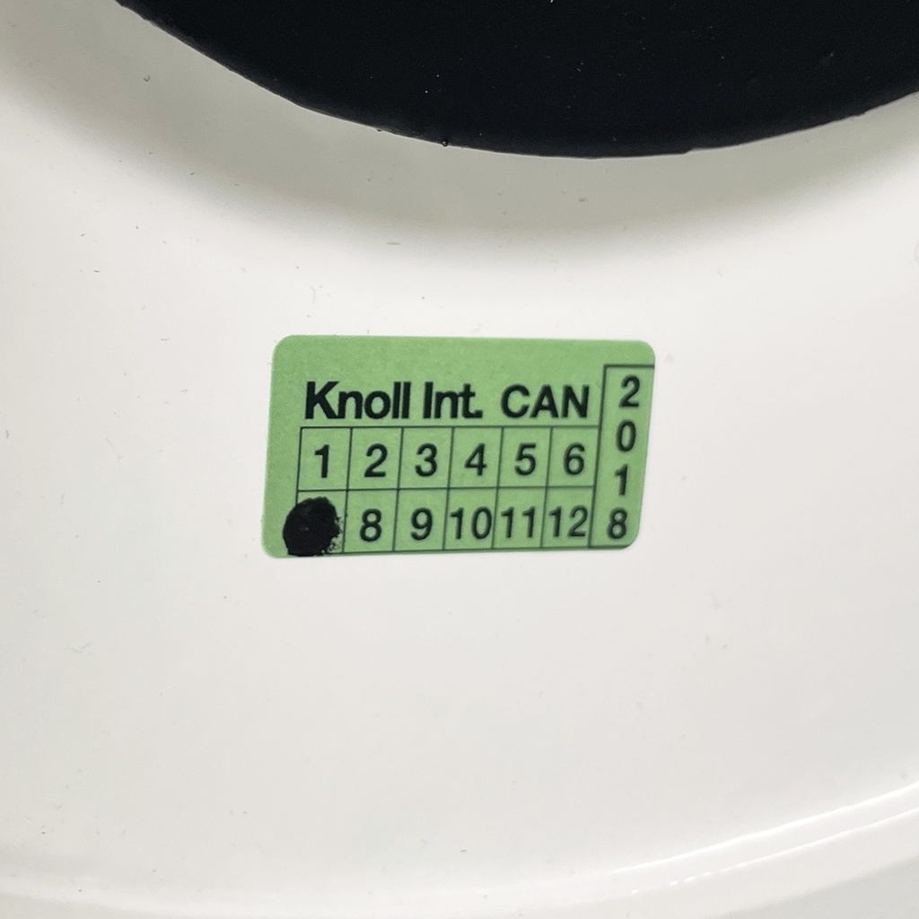 Tavolo da caffè Tulip di Eero Saarinen per Knoll, 2018