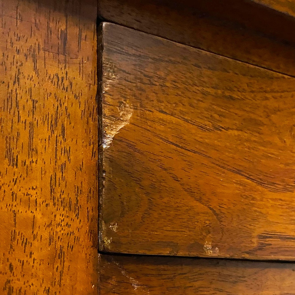 Scrivania in legno con cassetto, 1750 ca.