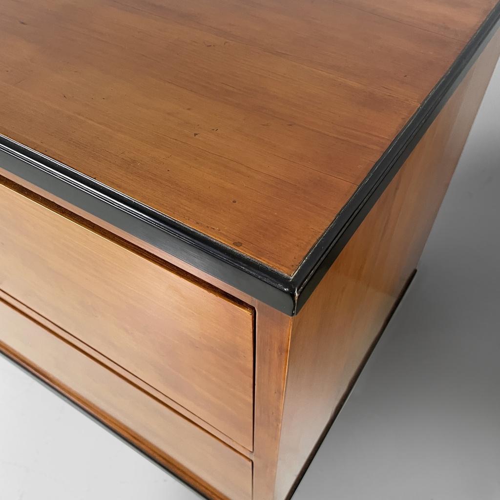 Cassettiere in legno, 1930 ca.