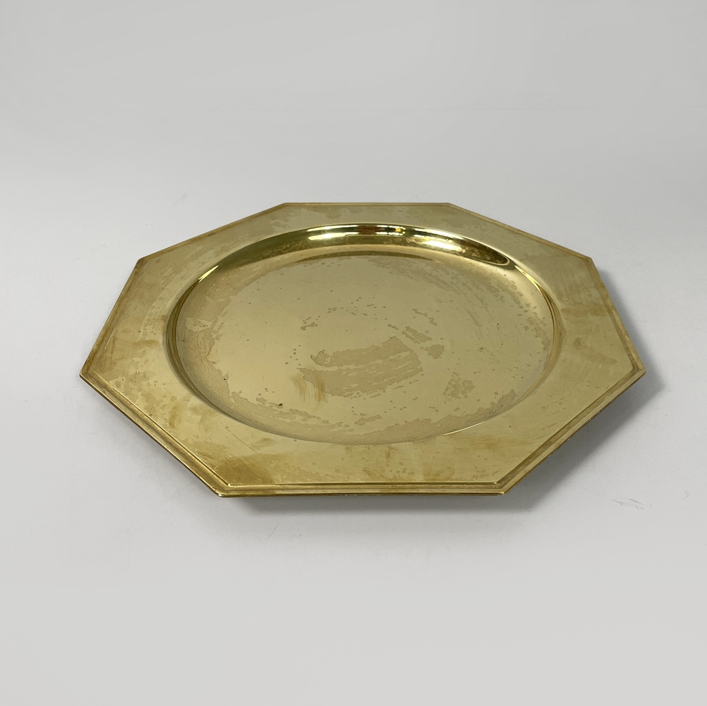 Piatti, centrotavola o vassoi in ottone, 1970 ca.