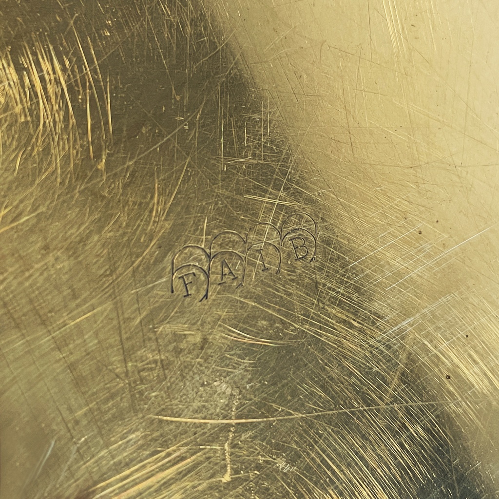 Piatti, centrotavola o vassoi in ottone, 1970 ca.