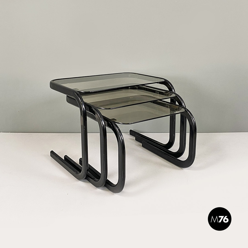 Tavoli da caffè in metallo nero e vetro fumè, 1980 ca.