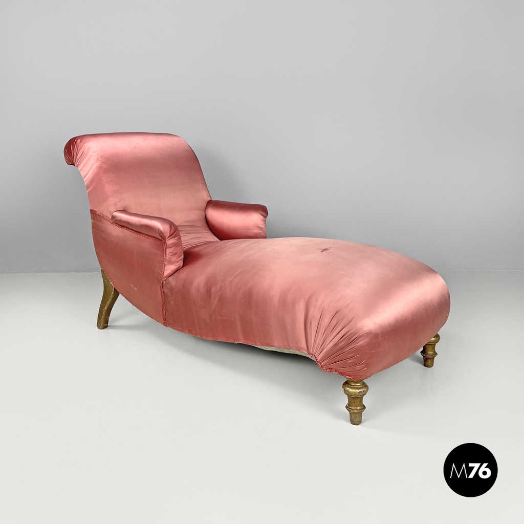 Chaise longue in raso rosa e legno dorato, 1800 ca.