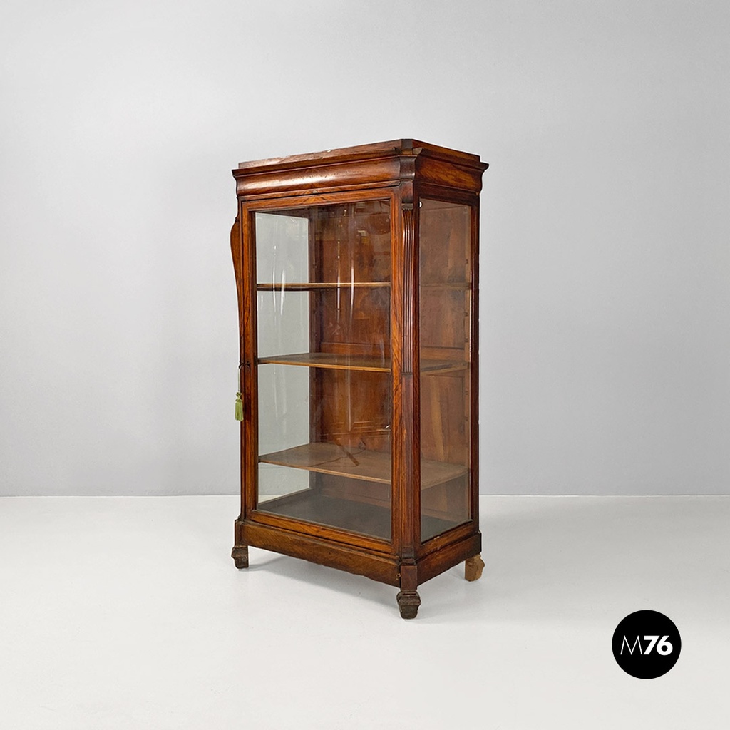 Vetrina in legno e ante in vetro, 1800 ca. 