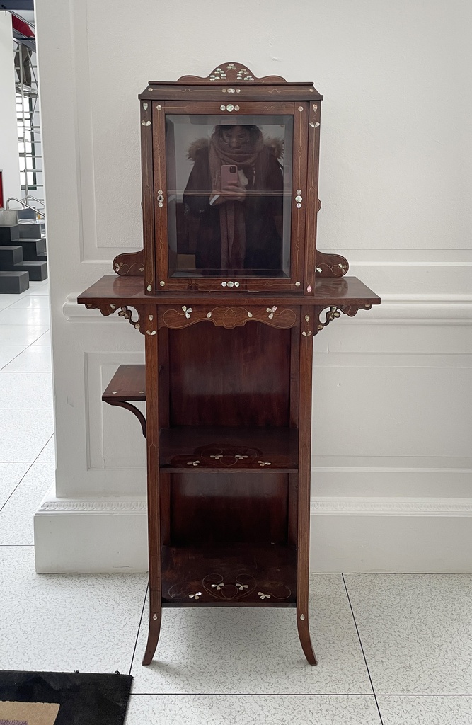 Vetrina in legno, 1930 ca.