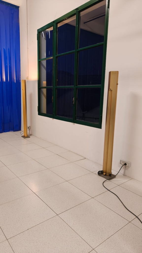 Lampade da terra Totem di Kazuhide Takahama per Sirrah, 1980 ca.