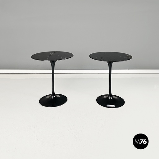 [2320003434] Tavoli da caffè Tulip di Eero Saarinen per Knoll, 1970 ca.