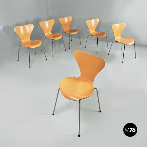 [2220000866] Sedie serie 7 di Arne Jacobsen per Fritz Hansen, 1999