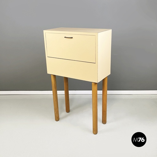 [2320004028] Sideboard in legno e formica beige, 1960 ca. 