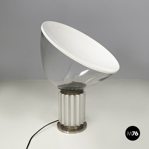 [2420005320] Lampada da tavolo Taccia di Achille e Pier Giacomo Castiglioni per Flos, 1960 ca.