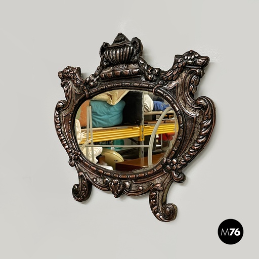 [2420005169] Specchio da parete in rame argentato, inizio 1900 ca.