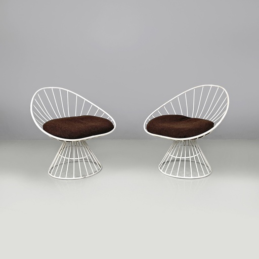[2520005834] Poltrone in metallo bianco e tessuto marrone, 1970 ca. 