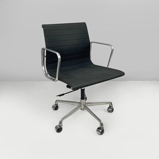 [2520005866] Sedia da ufficio EA108 di Charles e Ray Eames per ICF, 2000 ca.