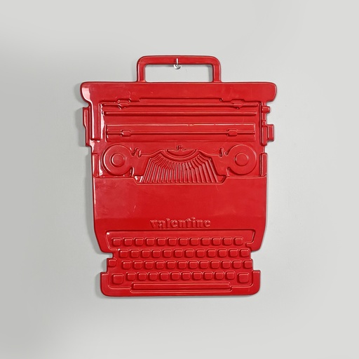 [2520005951] Insegna pubblicitaria Valentine di Ettore Sottsass per Olivetti, 1970 ca.