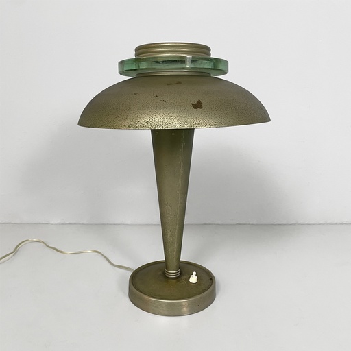 [2520006265] Lampada da tavolo in ottone e vetro, 1930 ca.