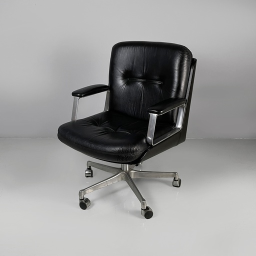 [2520006745] Poltrona da ufficio in pelle nera e metallo, 1980 ca.