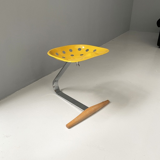 [2520006833] Sgabello Mezzadro di Achille e Pier Giacomo Castiglioni per Zanotta, 1960 ca.