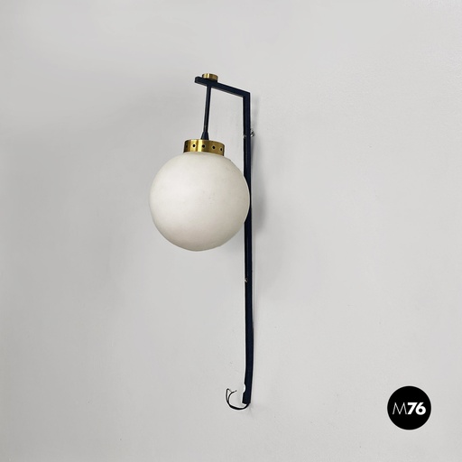 [2220001679] Applique in vetro opalino e metallo nero, 1950 ca. 